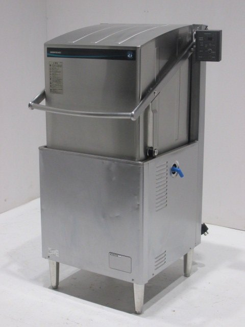 ホシザキ ドアタイプ食器洗浄機 JWE-680UBを滋賀県長浜市にて買取しました。